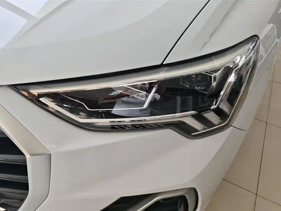 Audi Q3 2022 35 TFSI Progressive Dynamic фото 5