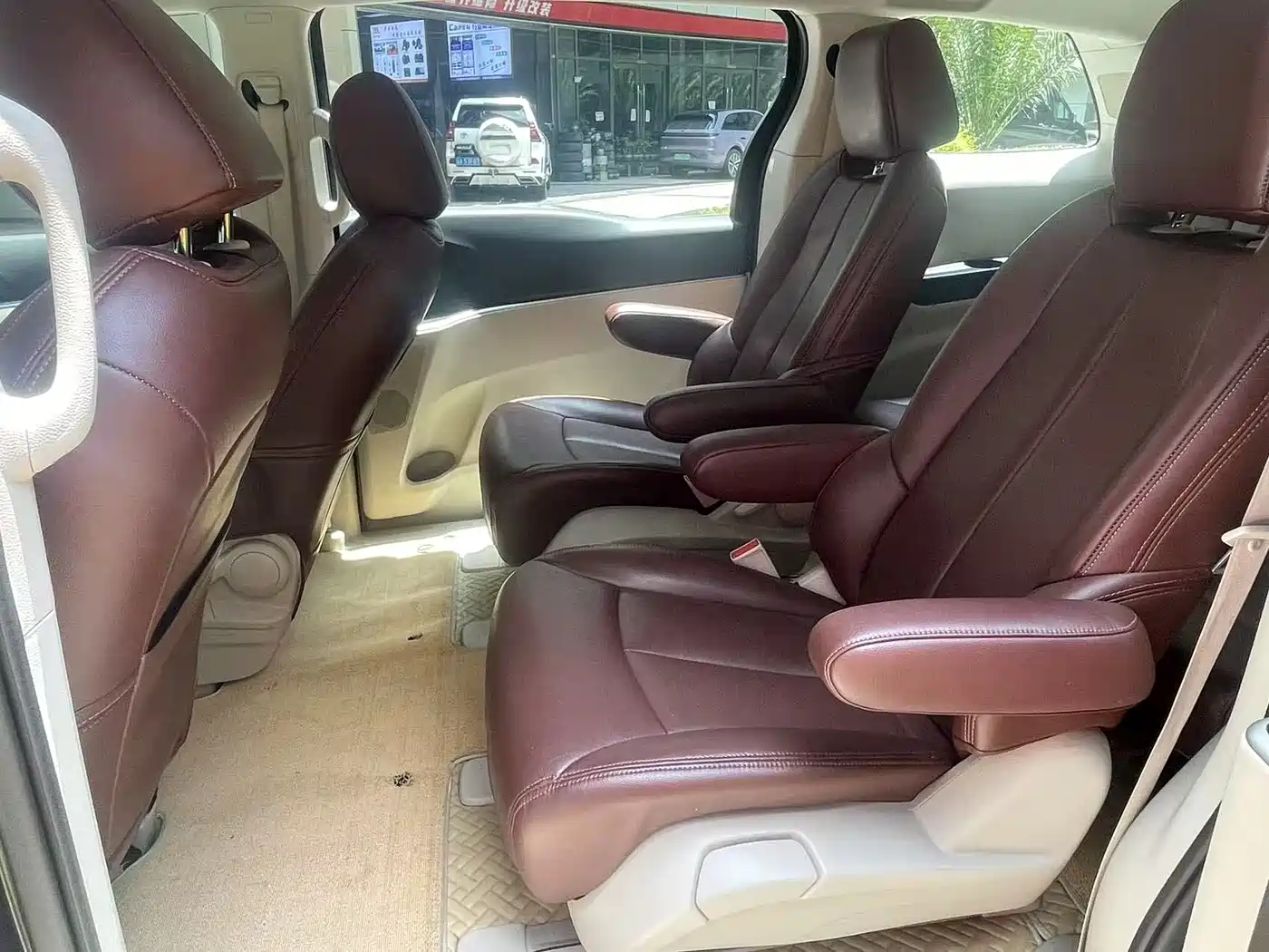 Buick GL8 2021 Land Business Class 652T Comfort фото 8