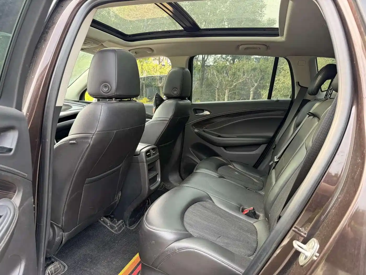 Buick Envision Plus 2020 20T FWD Leading фото 5