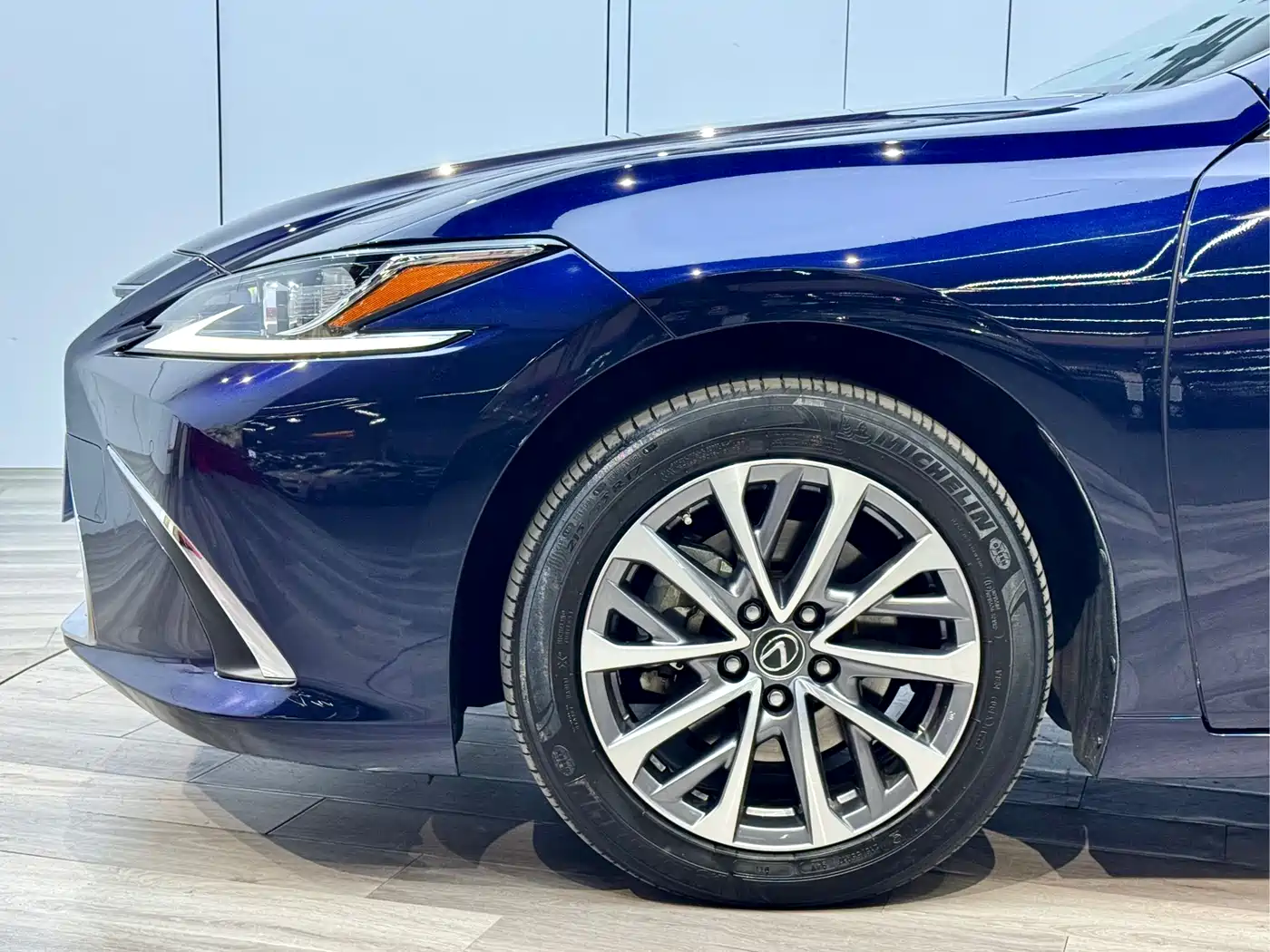 Lexus ES 2021 260 Excellence Edition фото 27