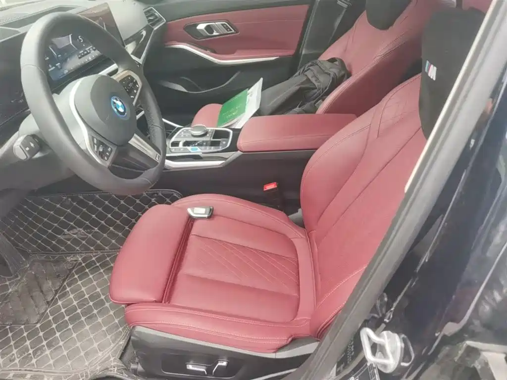 BMW i3 2024 eDrive 35 L фото 15