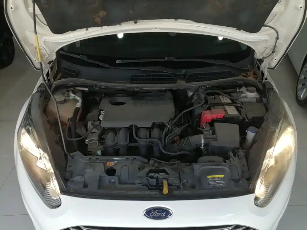 Ford Fiesta 2015 2013 Sedan 1.5L Manual Trend