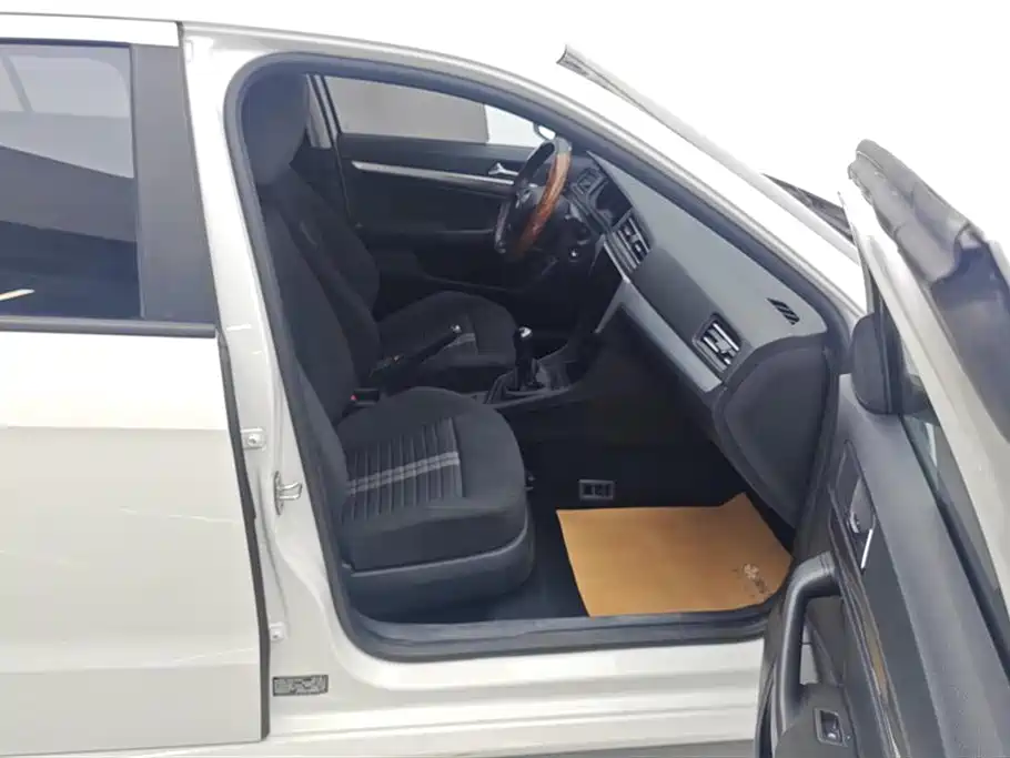 Volkswagen Lavida 2019 Lavida Start 1.5L Manual Trend (China VI) фото 8