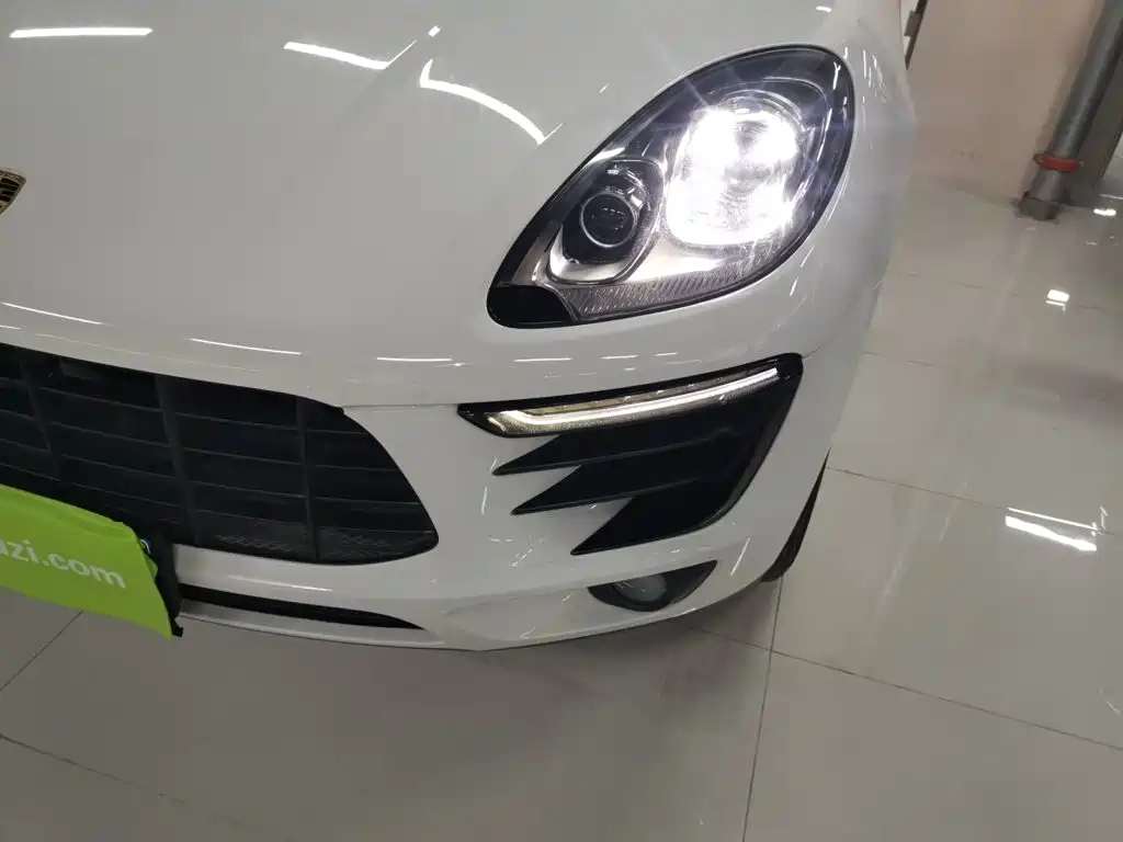 صورة 24 - Porsche Macan