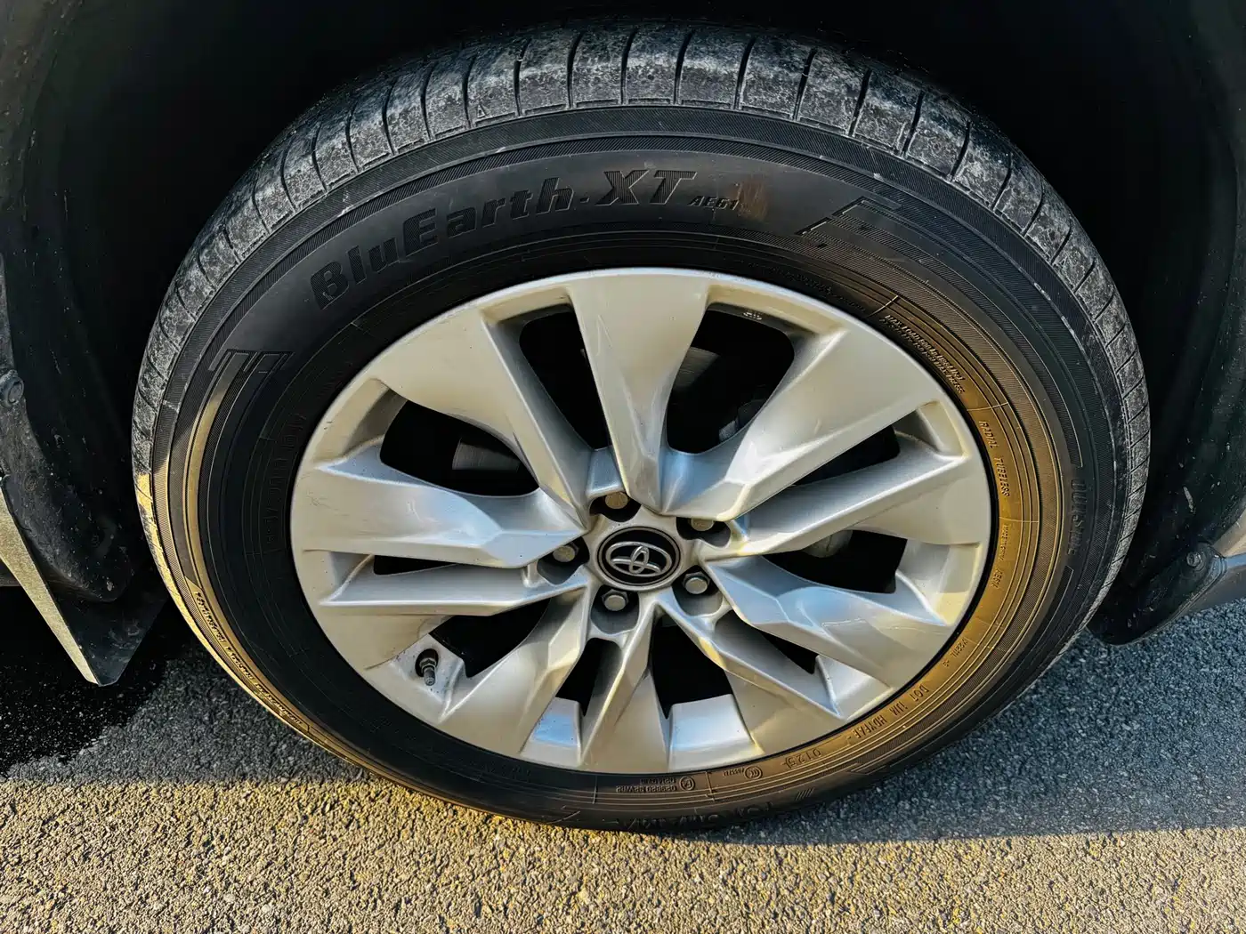 Toyota Wildlander 2022 2.0L CVT FWD Leading Edition фото 15