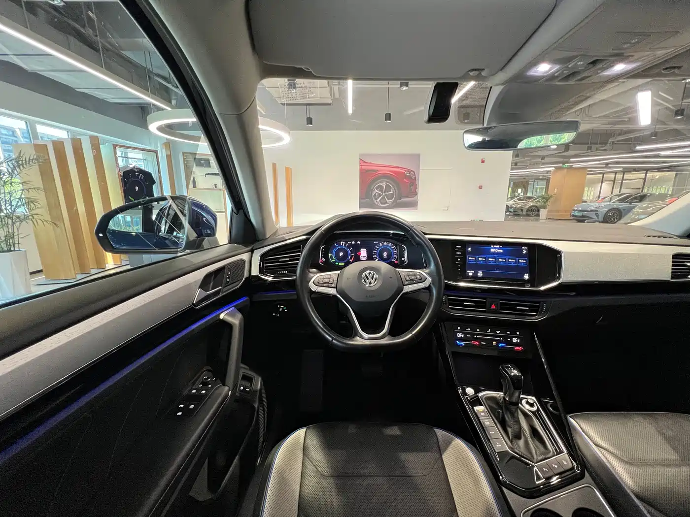 Volkswagen Tayron GTE Plug-in Hybrid 2020 1.4T Premium фото 12