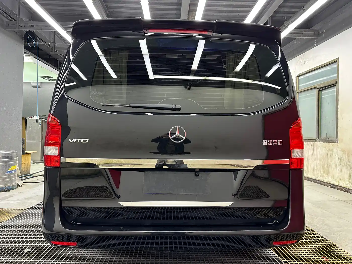 Mercedes-Benz Vito 2021 2.0T Elite 7-Seater фото 16