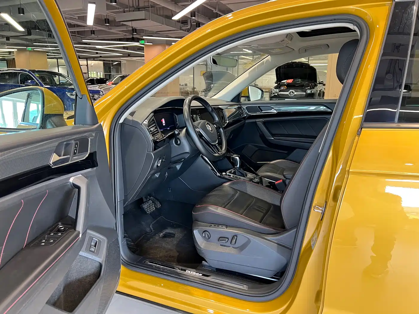 Volkswagen Tayron 2019 380TSI 4WD Flagship China V фото 8
