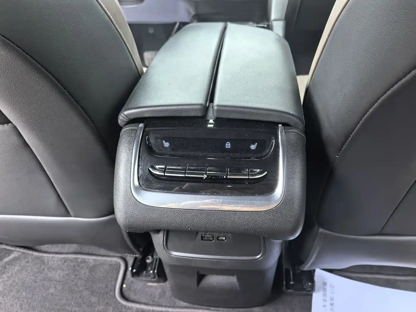 Buick Enclave 2022 652T 4WD Exclusive Flagship 7-Seater фото 21