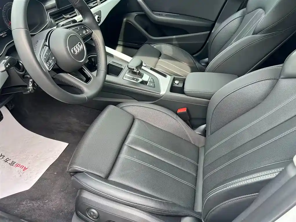 Audi A4L 2023 40 TFSI Fashion Dynamic фото 5