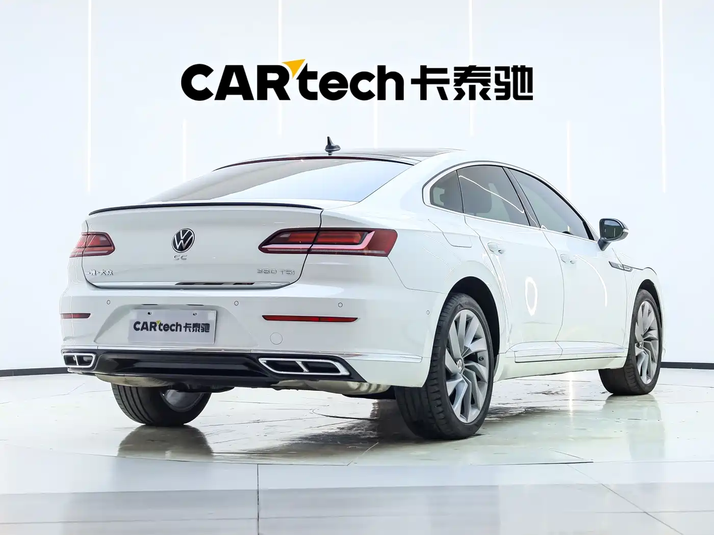 Volkswagen FAW-Volkswagen CC 2023 380TSI Eye-catching Edition фото 7