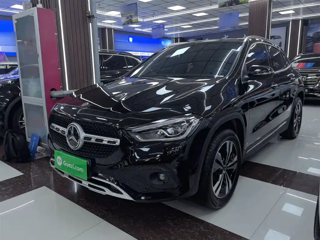Mercedes-Benz GLA 2020 GLA 200 фото 2