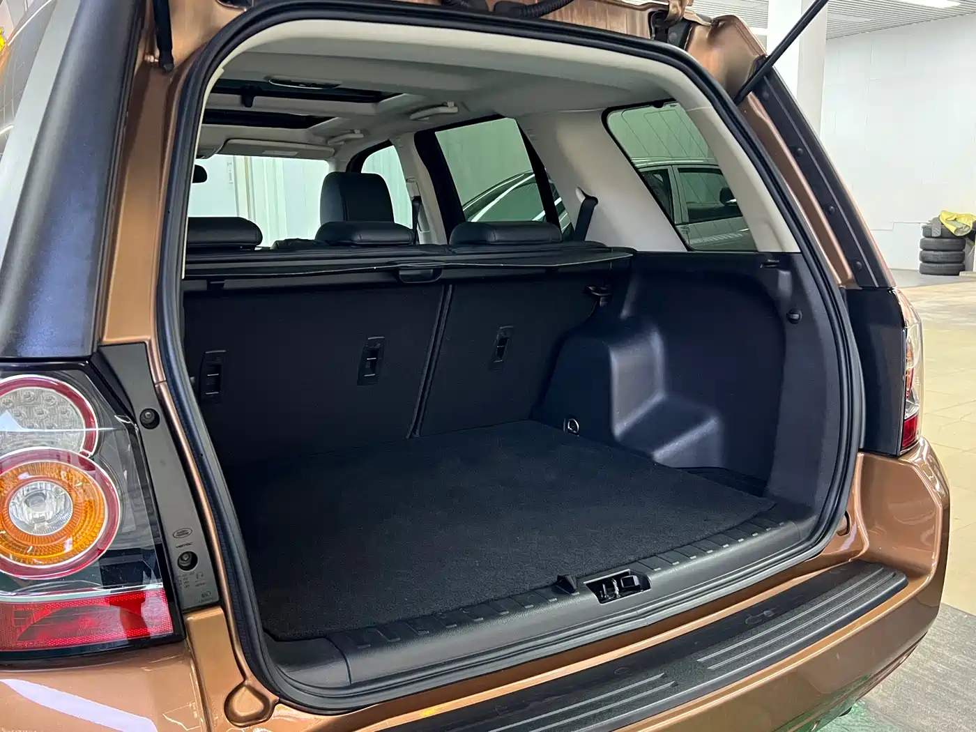 Land Rover Freelander 2 2014 2014 2.0T Si4 HSE Gasoline Edition