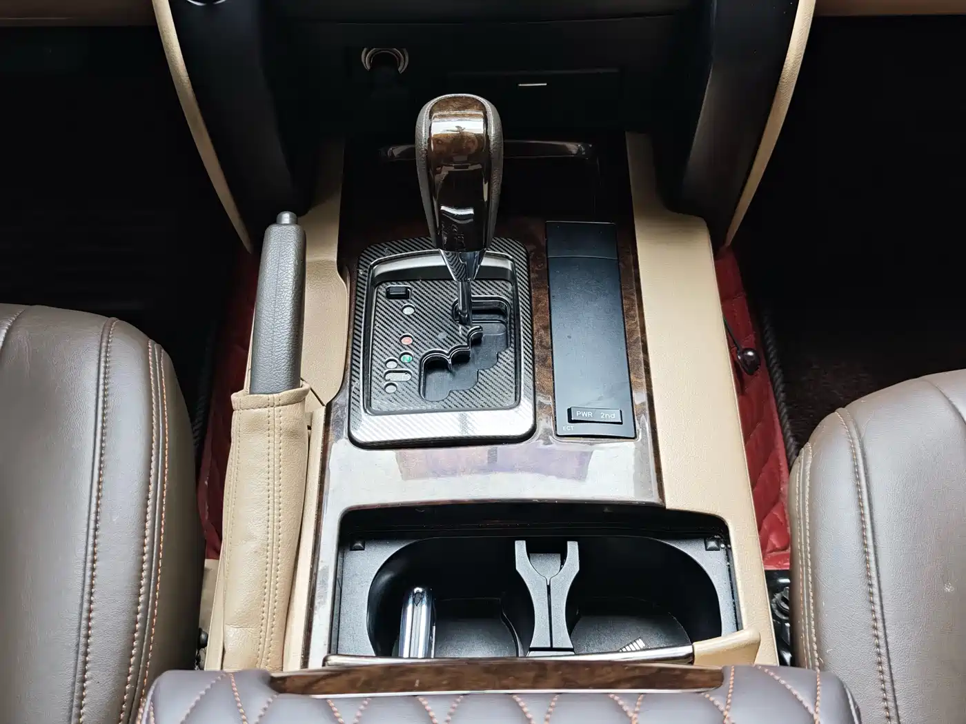 Toyota Land Cruiser (Import) 2015 2015 4.0L V6 Middle East Limited Edition