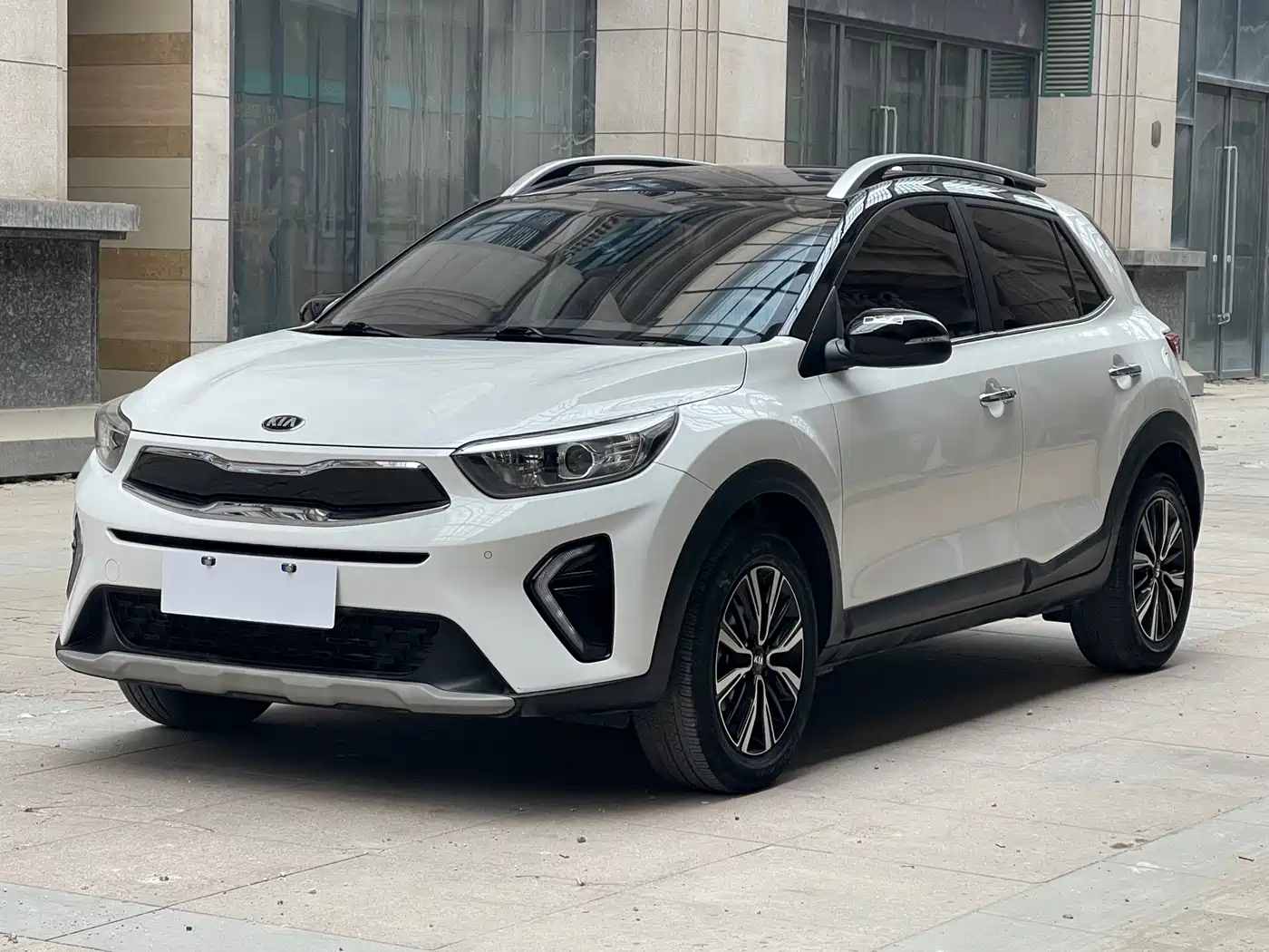 Kia KX1 2021 1.4L CVT Sunroof Version фото 3