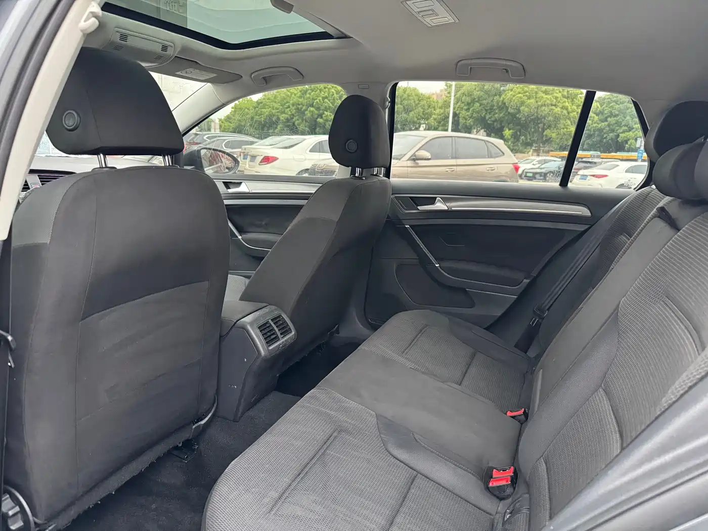 Volkswagen Golf 2015 1.4TSI Automatic Comfort фото 8