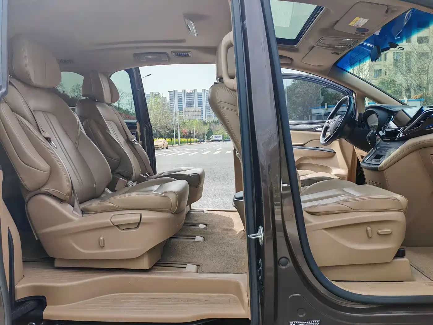 Buick GL8 2017 ES 28T Premium China V фото 10