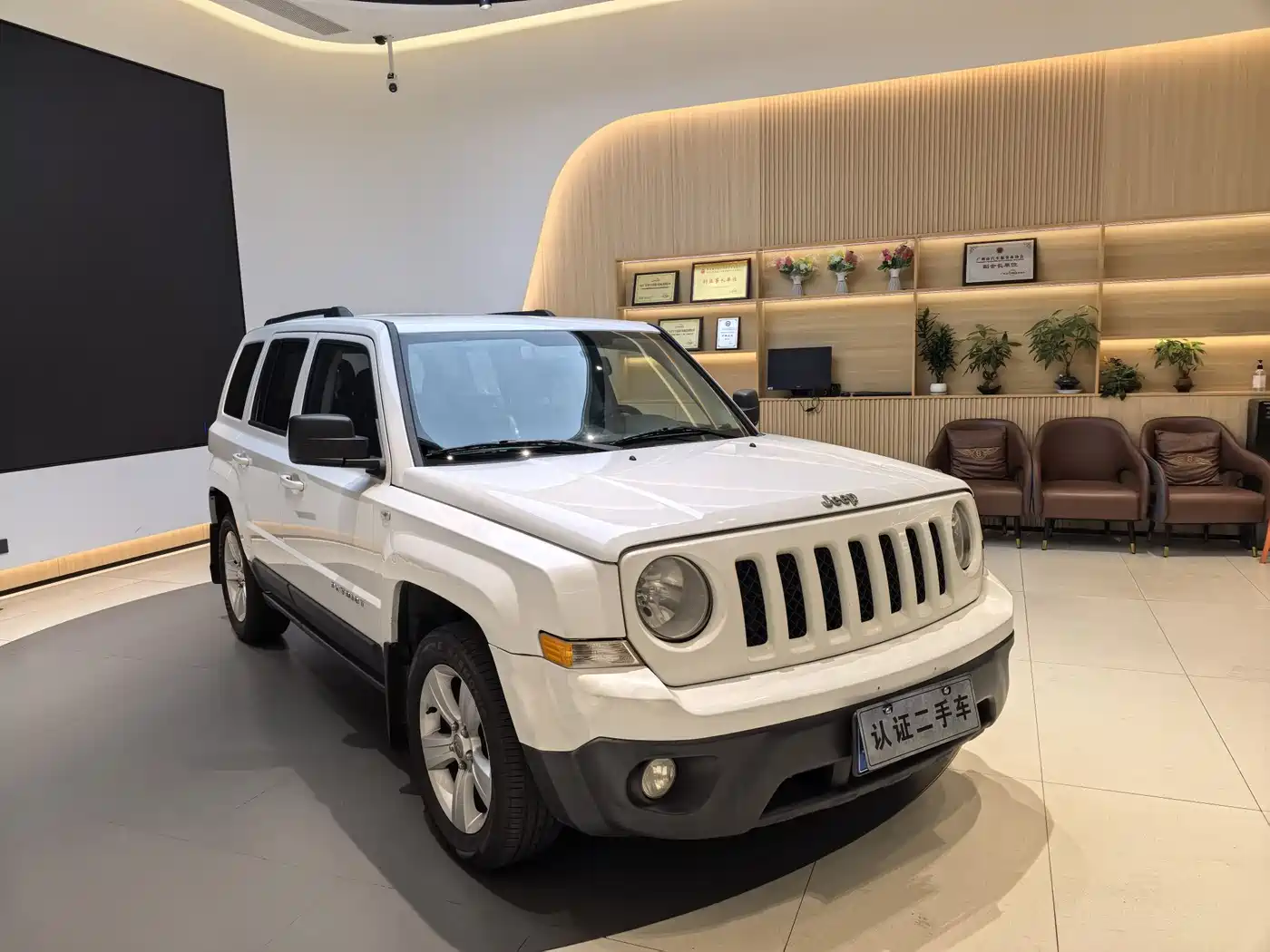 Jeep Patriot 2015 2014 2.4L Sport