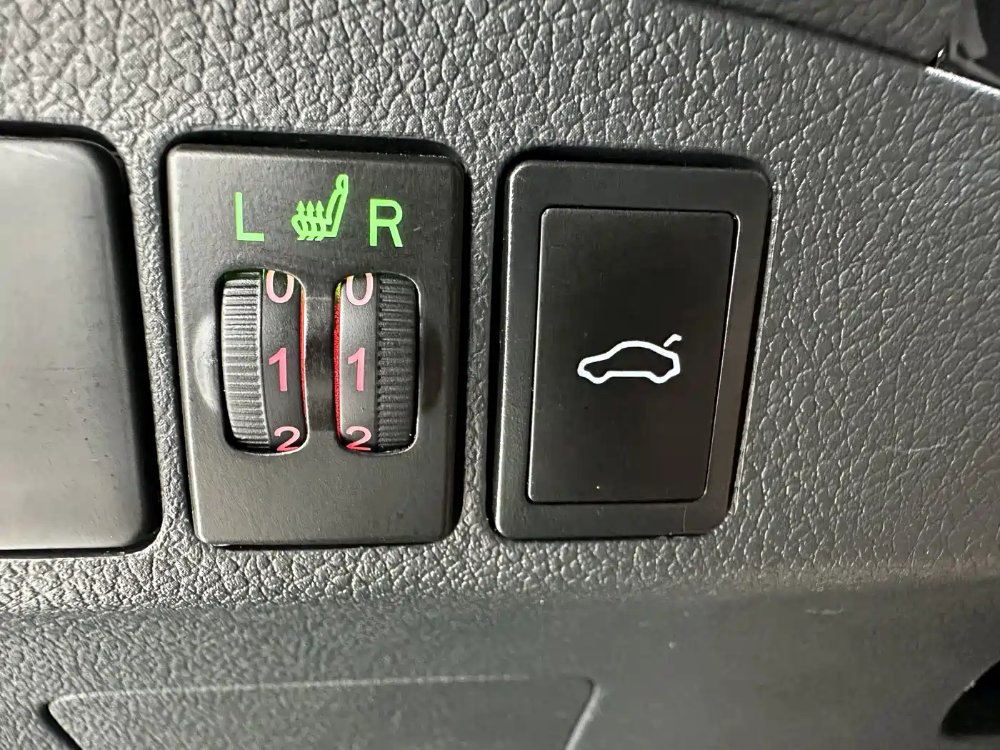 Mitsubishi Outlander 2022 2021 2.0L 2WD Smooth Ride Version 5-Seater