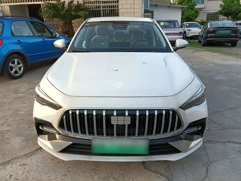 Geely Galaxy Galaxy Stellar 6 2025 125km Long Voyage Edition фото 3