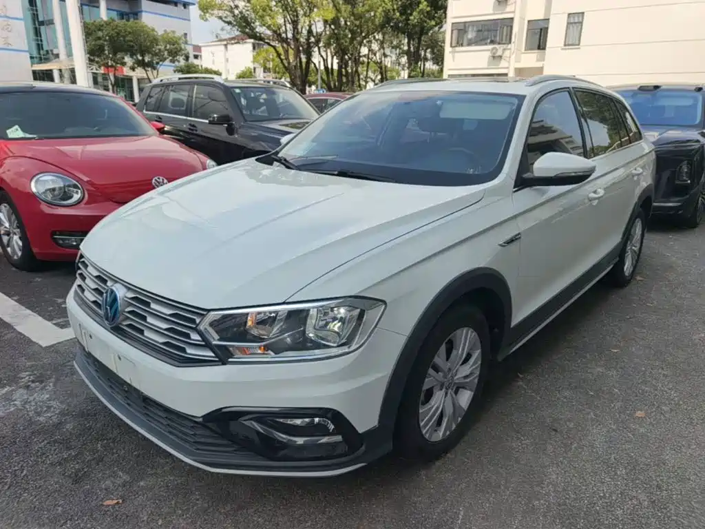 Volkswagen C-TREK 2018 2017 1.6L Automatic Comfort