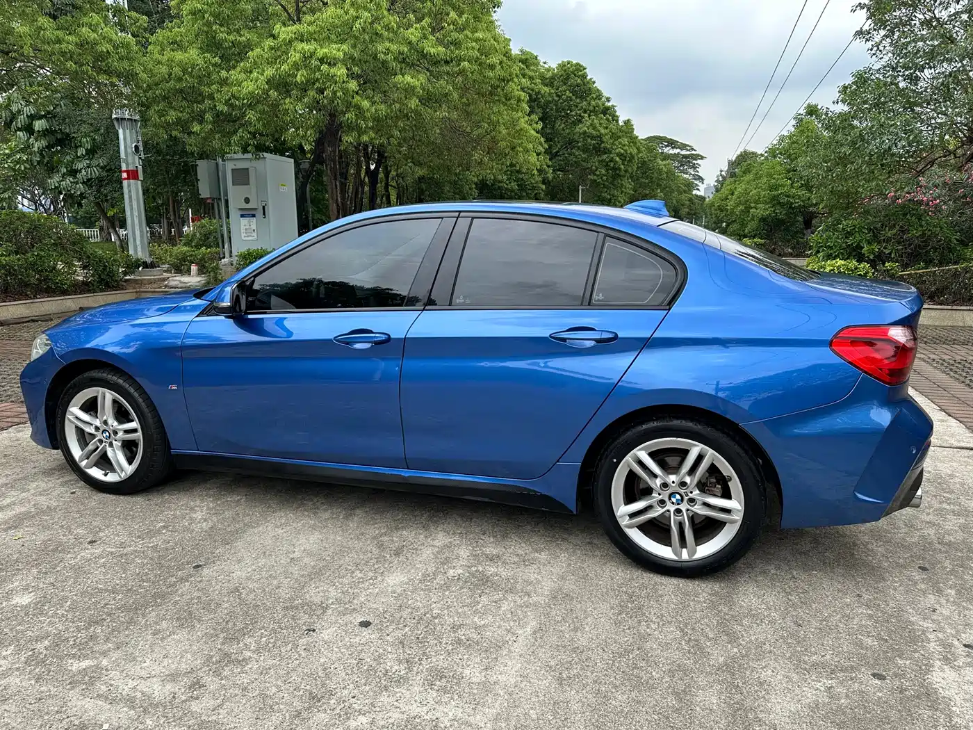 BMW 1 Series 2020 Model 120i M Sport Package фото 19