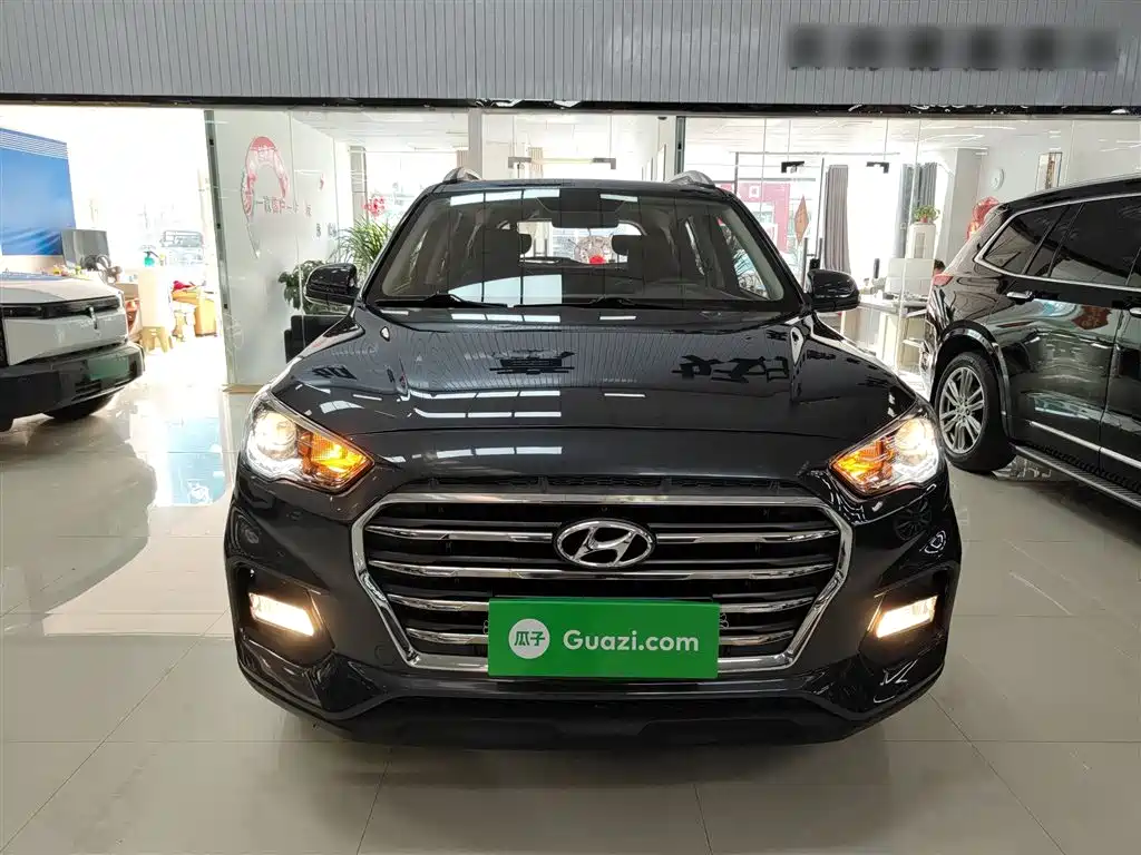 Hyundai Beijing Hyundai ix35 2019 2.0L Automatic 2WD Zhiyong·Smooth Enjoy China VI фото 3