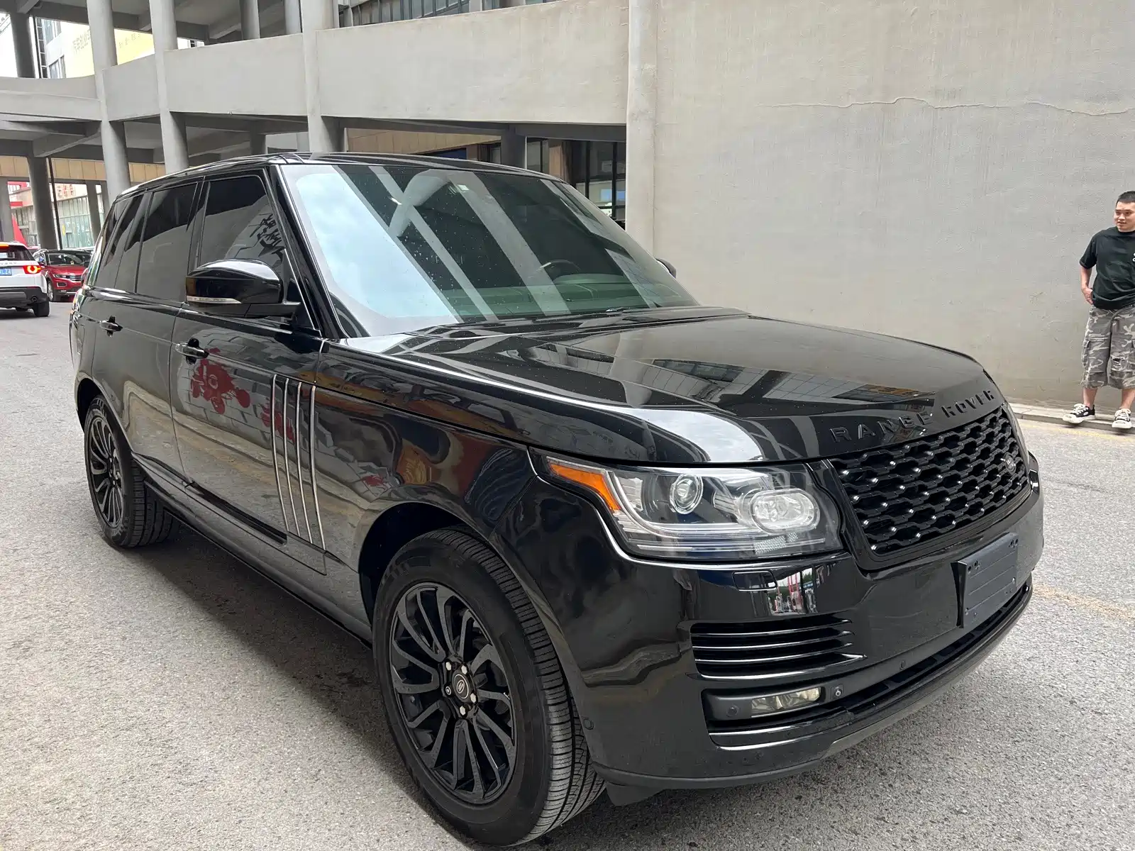 Фото 2 - Land Rover Range Rover