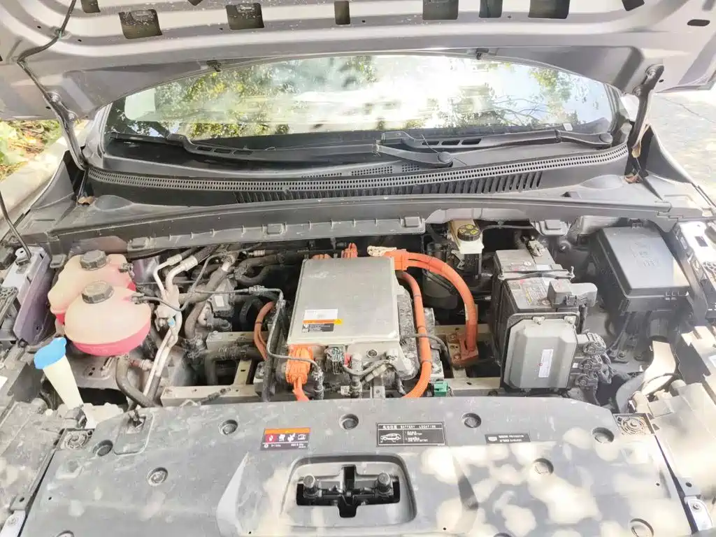 Geely Geometry M6 2023 2022 450 New Intelligence Edition