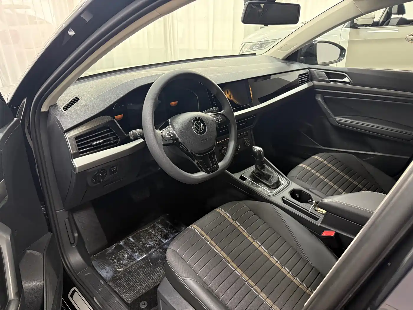 Volkswagen Lavida 2022 280TSI DSG Comfort Edition фото 13