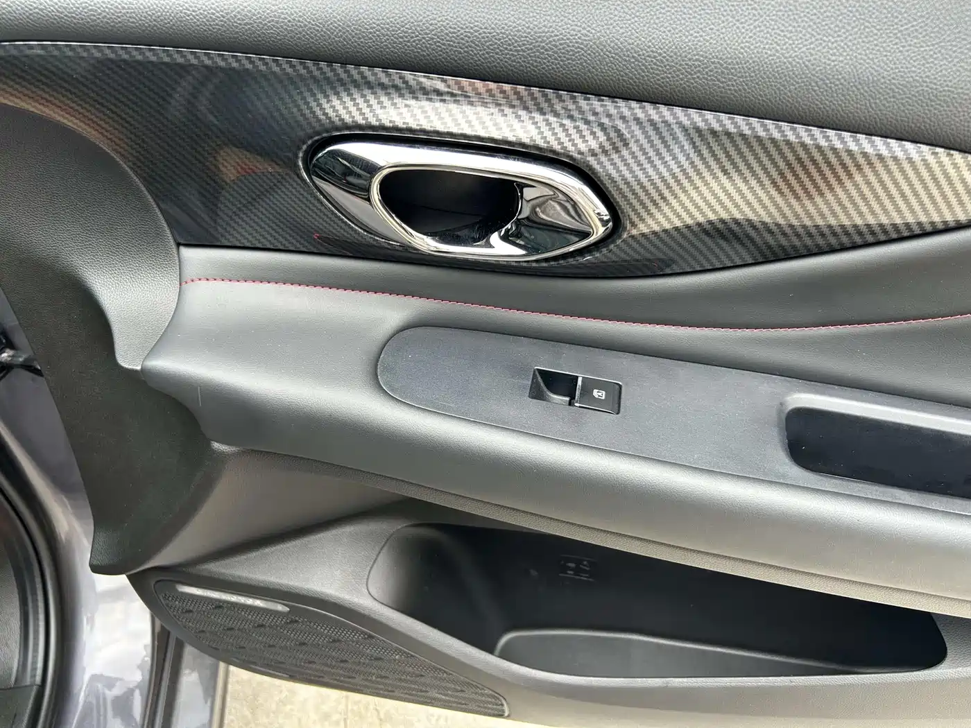 GAC Trumpchi Trumpchi Emkoo 2021 270T DCT J15 Edition фото 16