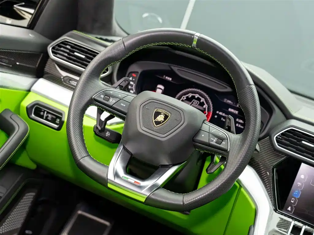 Lamborghini Urus 2021 4.0T V8 фото 17