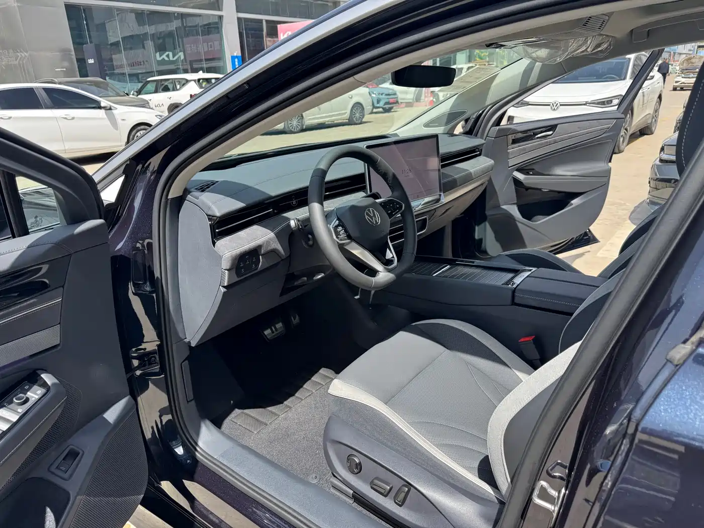 Volkswagen ID.7 VIZZION 2024 PRO фото 10