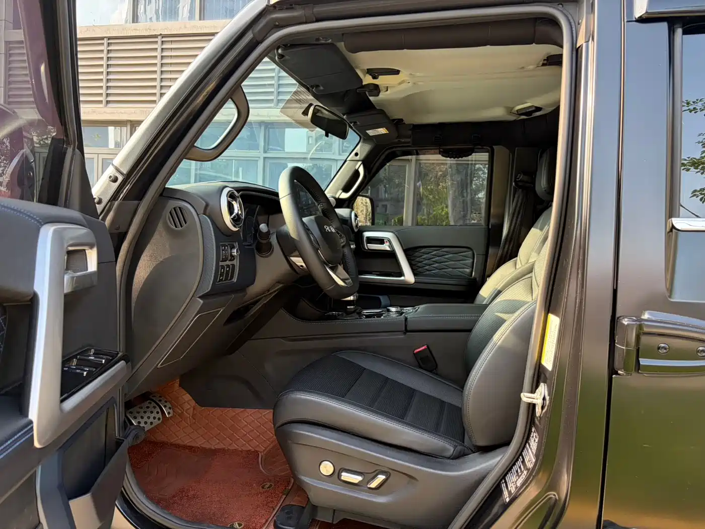 BAIC ORV Beijing Offroad BJ40 2024 2.0D Blade Hero Glory Edition фото 5