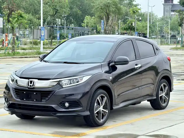 Honda Vezel 1.5L CVT, Авангард
