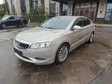 Фото 2 - Geely Borui