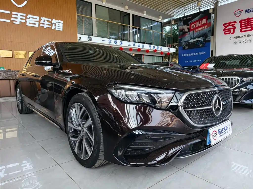 Mercedes-Benz E-Class 2024 E 300 L Fashion Sport фото 3