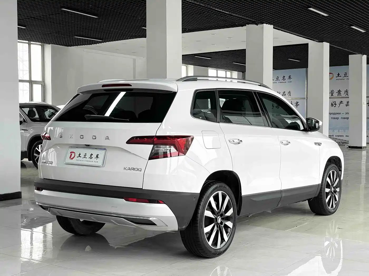 Škoda Karoq 2021 TSI280 Luxury Edition фото 6