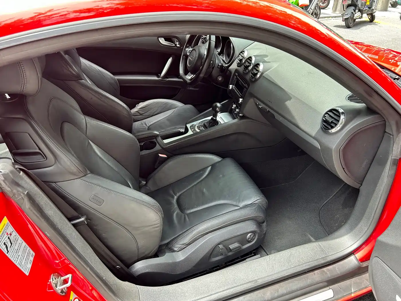 Фото 8 - Audi TT