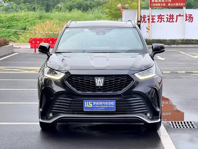 Toyota Crown Kluger 2022 2.0T 4WD Sporty Edition