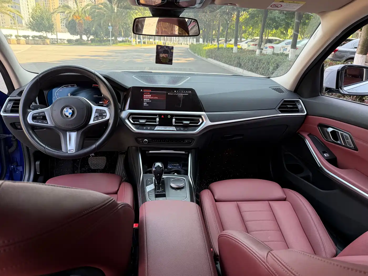 BMW 3 Series 2021 325i M Sport Night Edition фото 7