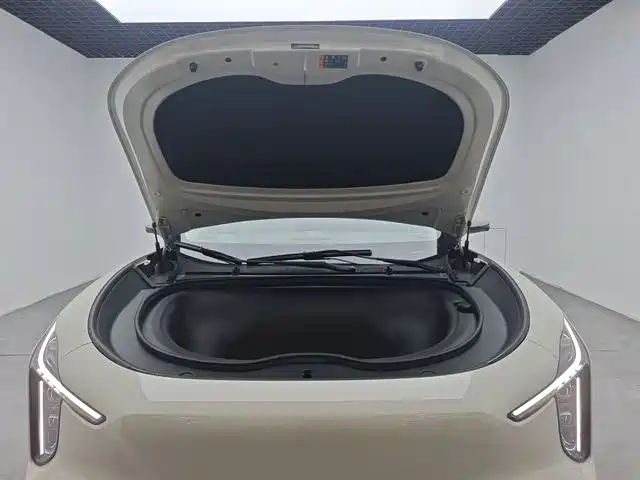 ZHIJI AUTOMOBILE ZHIJI LS6