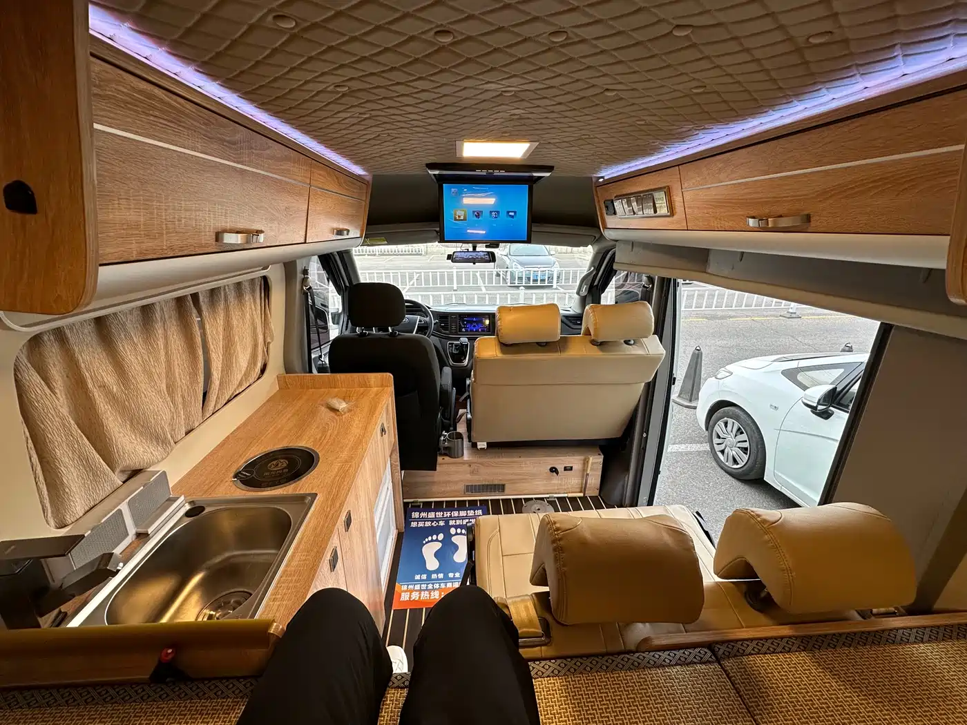 SAIC Maxus Xintu V80 2021 2.0T PLUS AMT All-round King Short Wheelbase Medium Roof 5/6/7/8/9-seater фото 24