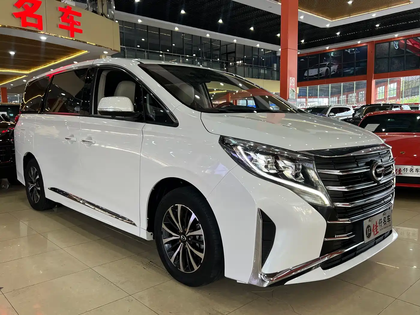 GAC Trumpchi Trumpchi M8 2021 Leading Show Series 390T Luxury Edition фото 3