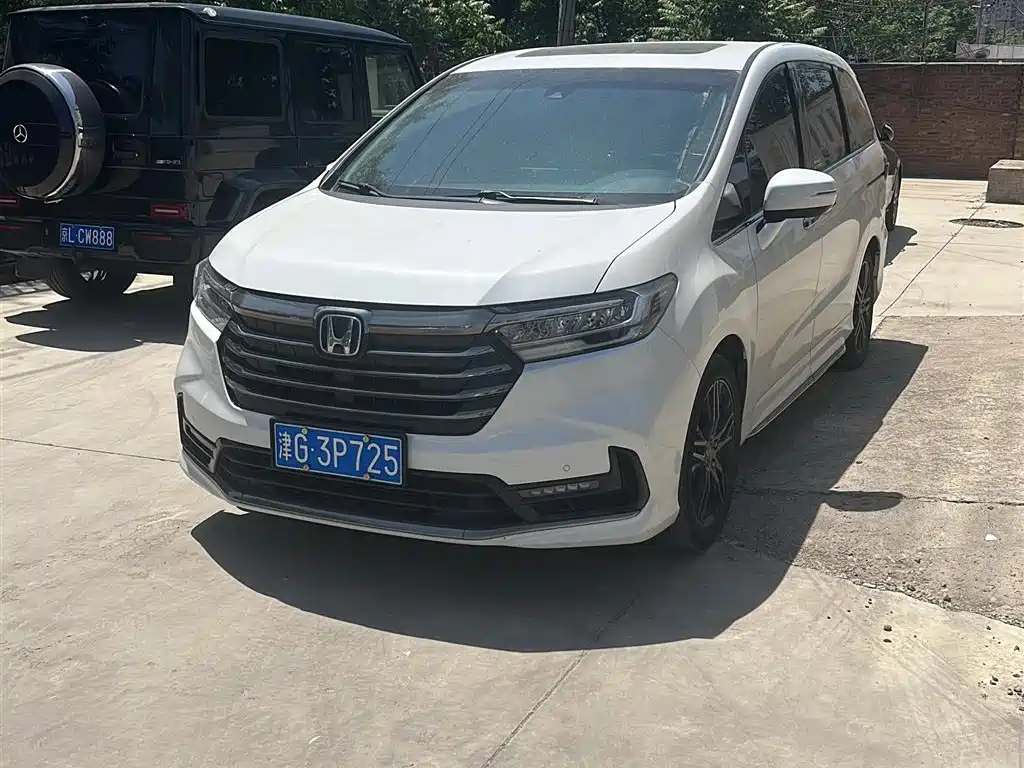 Honda Odyssey 2022 2.0L e:HEV Sharp Supreme Edition