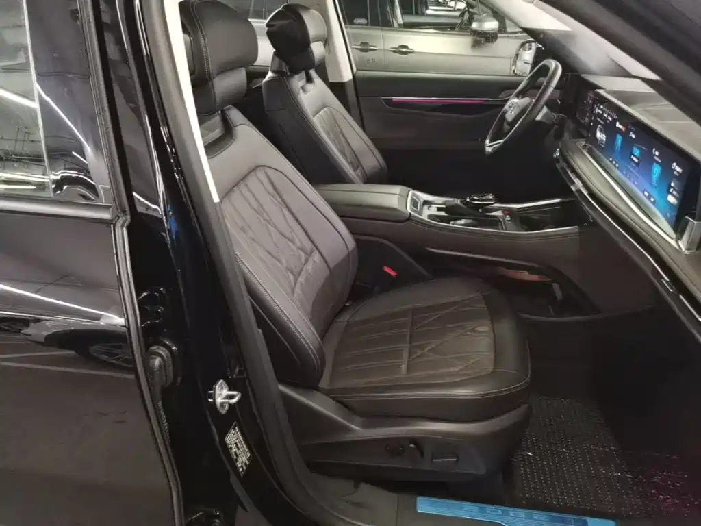Ford Edge 2025 2025 Edge L 2.0T EcoBoost E Hybrid AWD 7-seater Premium