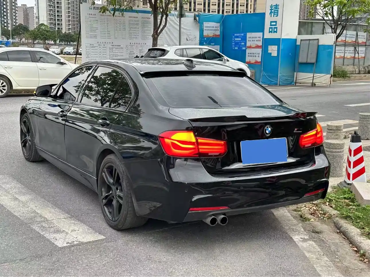 BMW 3 Series 2017 320Li M Sport фото 3