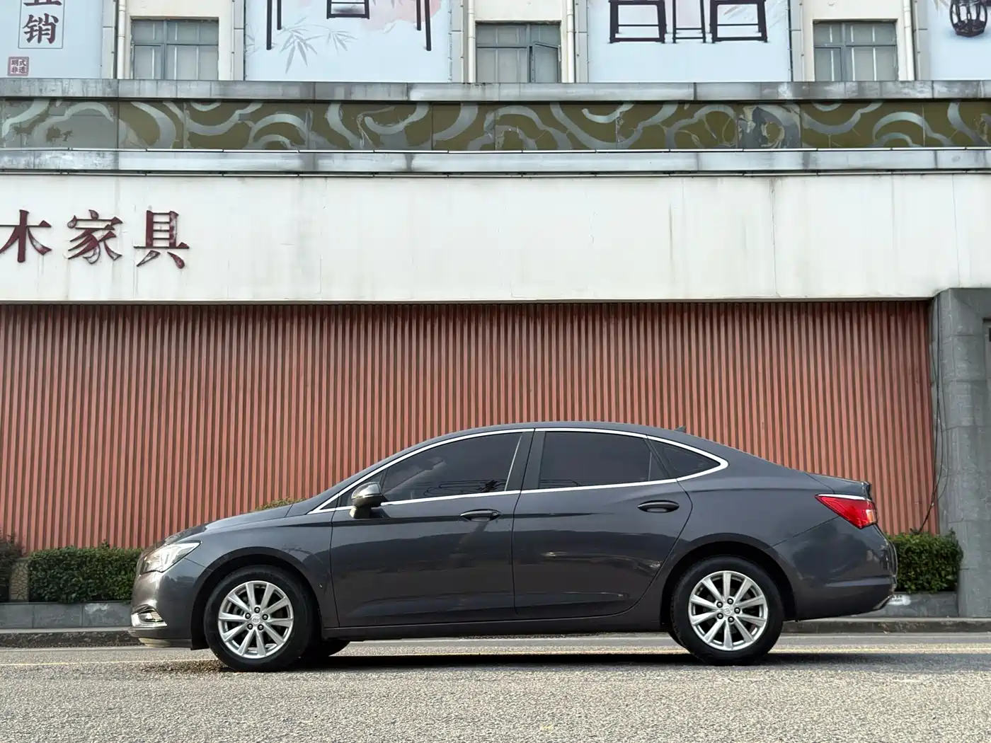 Buick Verano 2016 2015 Sedan 20T Dual-clutch Leading