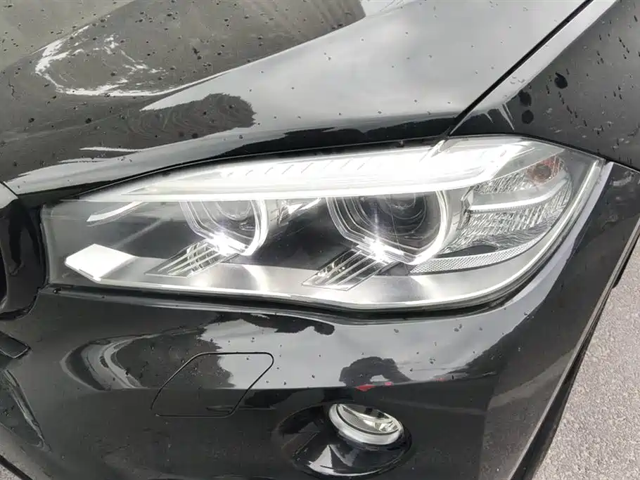 BMW X6 2015 xDrive28i фото 5