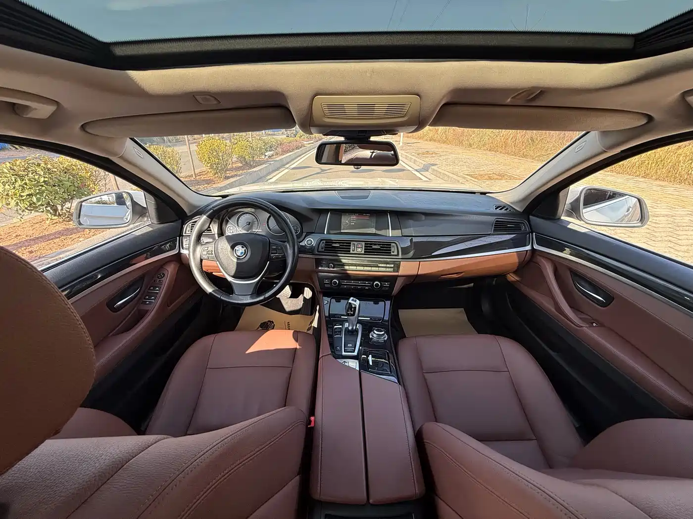 BMW 5 Series 2017 520Li Classic Edition фото 8